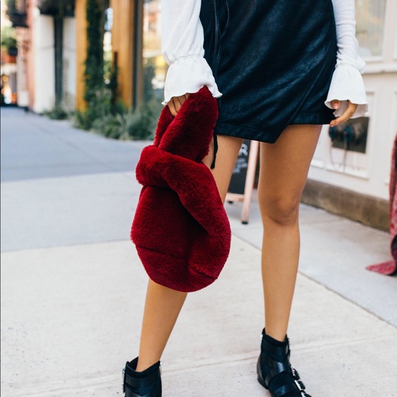 •SOLD• Free People Faux Fur Grab Tote Bag - Picture 2 of 7